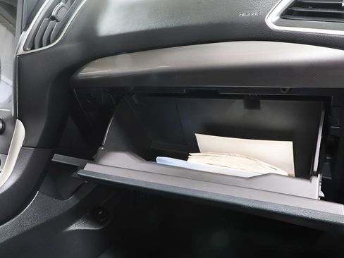 Used 2024 Ford Edge SEL image 32