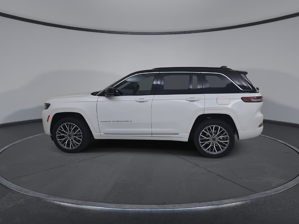 New 2027 Jeep Grand Cherokee Summit AWD/4WD image 9