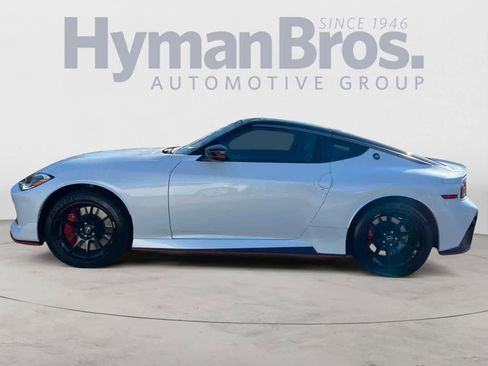 Used 2024 Nissan Z NISMO w/ Floor Mat Package image 6