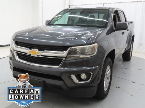 Used 2016 Chevrolet Colorado LT w/ LT Convenience Package RWD image 8