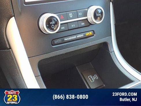 Certified 2024 Ford Edge SE AWD/4WD image 19