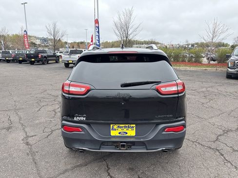 Used 2014 Jeep Cherokee Limited w/ Trailer Tow Group AWD/4WD image 8