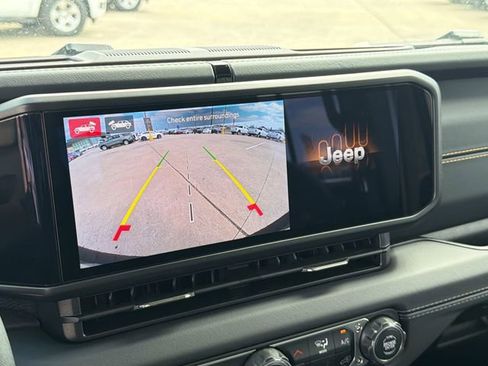 New 2026 Jeep Wrangler Sahara image 24