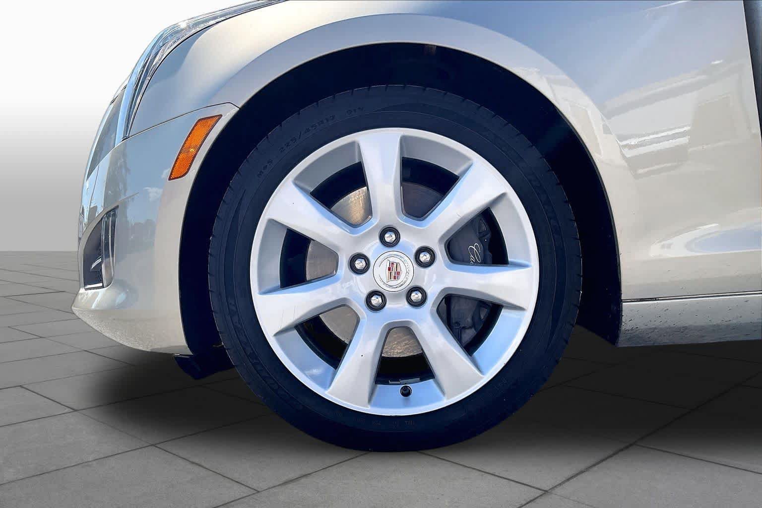 Used 2014 Cadillac ATS Performance w/ Cold Weather Package RWD image 10