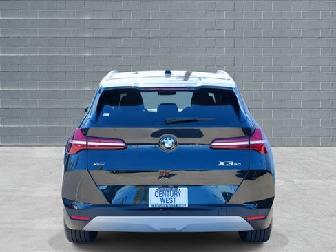 Used 2025 BMW X3 xDrive30i image 4