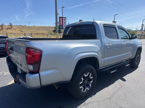 Used 2023 Toyota Tacoma SR AWD/4WD image 8