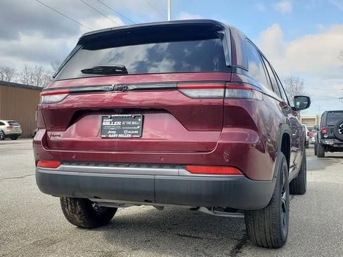 New 2026 Jeep Grand Cherokee Altitude AWD/4WD image 3