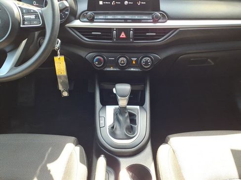 Used 2023 Kia Forte LXS image 19