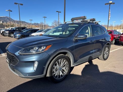 Used 2020 Ford Escape Titanium image 1