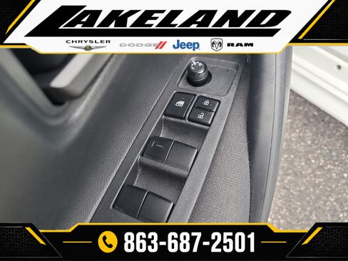 Used 2023 Toyota Corolla LE FWD image 16