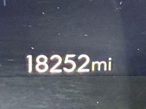 Used 2025 Buick Encore GX Preferred image 34