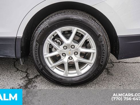 Used 2024 Chevrolet Equinox LT image 16