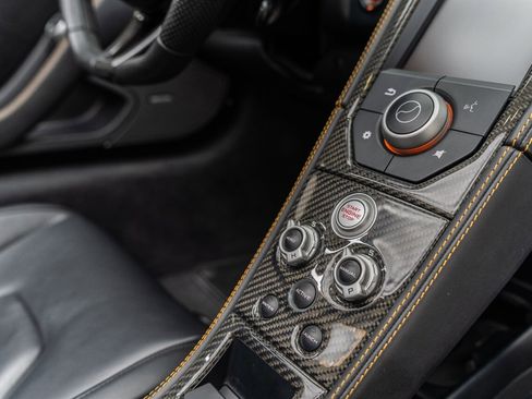 Used 2014 McLaren MP4-12C Spider RWD image 48