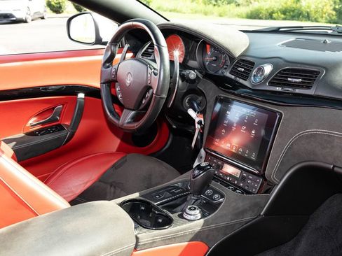 Used 2019 Maserati GranTurismo MC RWD image 52