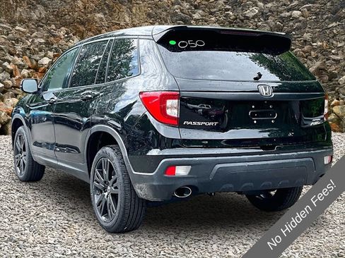 Used 2021 Honda Passport Sport image 9
