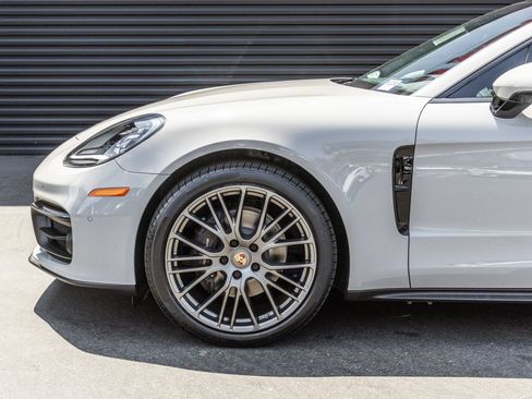 Certified 2023 Porsche Panamera 4 AWD/4WD image 20