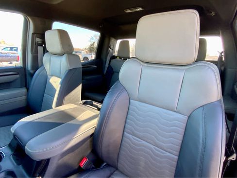 Certified 2025 Chevrolet Silverado 1500 ZR2 w/ Technology Package image 26