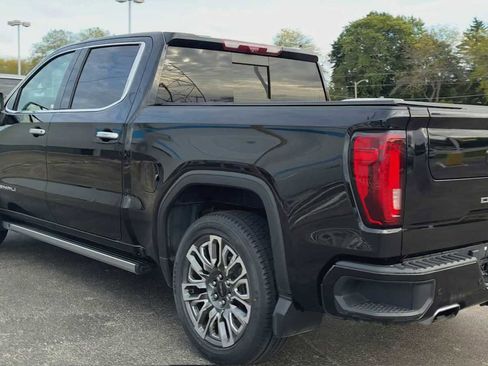 Used 2023 GMC Sierra 1500 Denali Ultimate image 4
