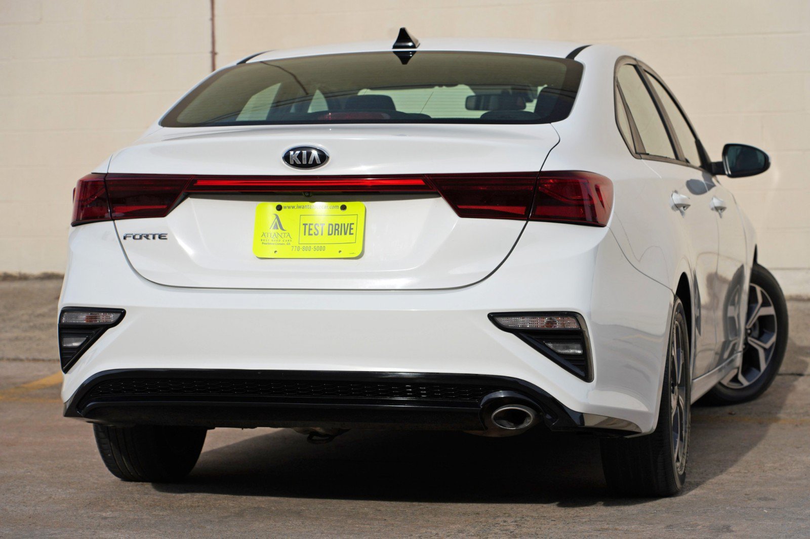 Used 2019 Kia Forte LXS FWD image 4