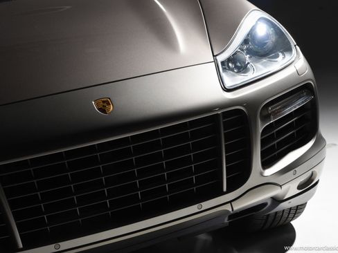 Used 2009 Porsche Cayenne Turbo S image 19