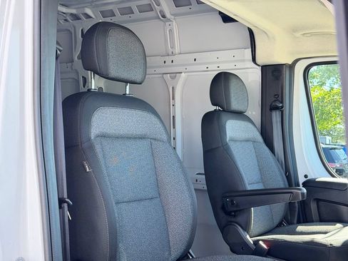 New 2026 RAM ProMaster 3500 FWD image 32