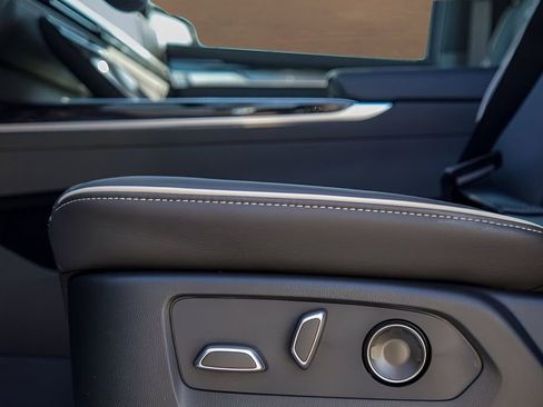 New 2026 Cadillac Escalade Sport w/ Touring Package image 18