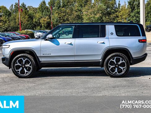 Used 2024 Rivian R1S Adventure image 9