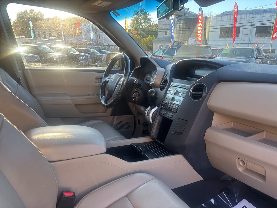Used 2011 Honda Pilot EX-L image 27