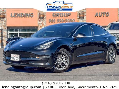 Used 2019 Tesla Model 3 Standard Range RWD image 1