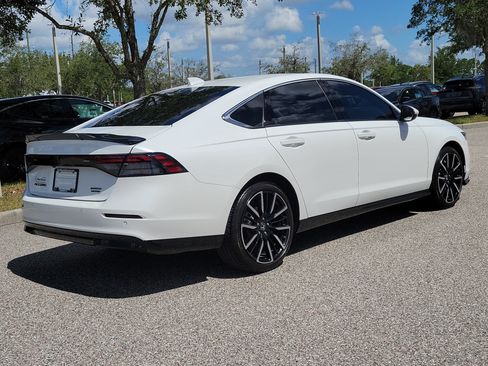 Used 2025 Honda Accord Touring image 5