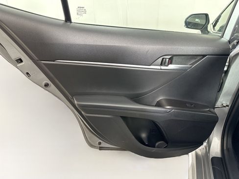 Used 2023 Toyota Camry SE FWD image 24