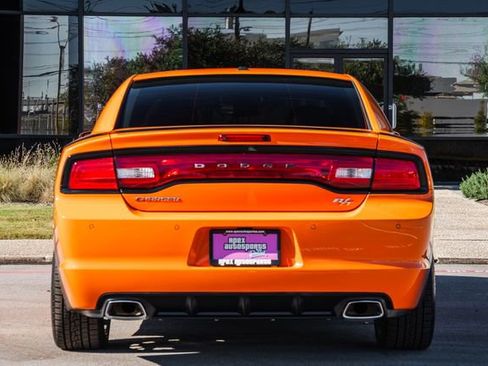 Used 2014 Dodge Charger R/T image 15
