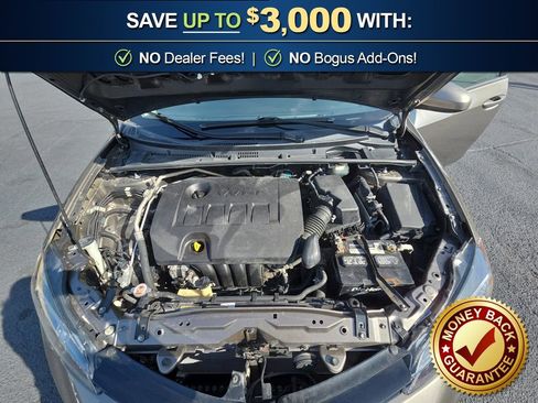 Used 2017 Toyota Corolla LE image 25