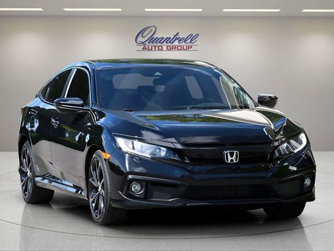 Used 2020 Honda Civic Sport image 2