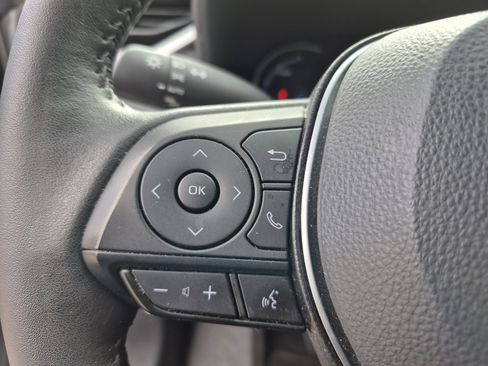 Used 2022 Toyota RAV4 XSE AWD/4WD image 27