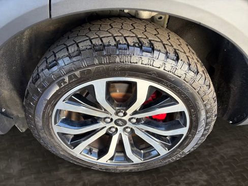 Used 2020 Ford Explorer ST w/ ST Street Pack image 41