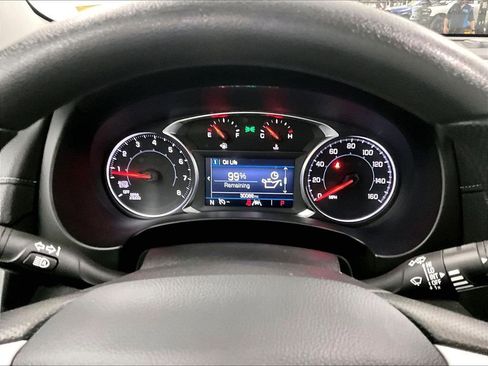 Used 2024 GMC Terrain SLE AWD/4WD image 25