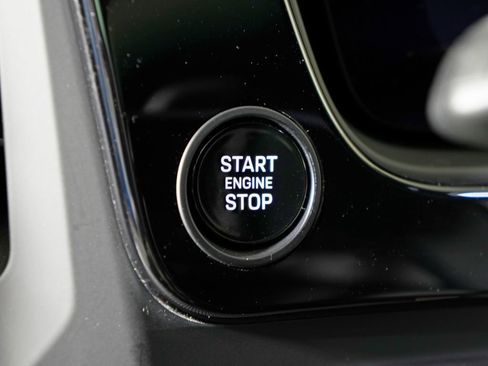 New 2026 Porsche Cayenne Coupe AWD/4WD image 21