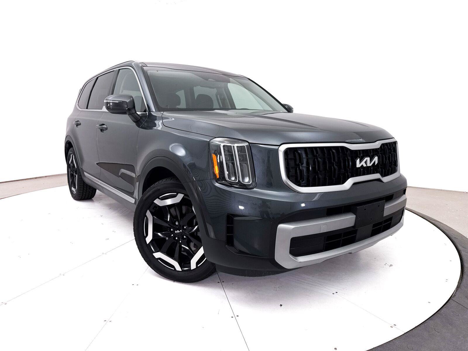 Used 2023 Kia Telluride EX AWD/4WD image 1