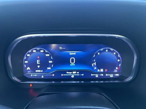 Used 2023 Chevrolet Tahoe RST w/ Luxury Package image 12