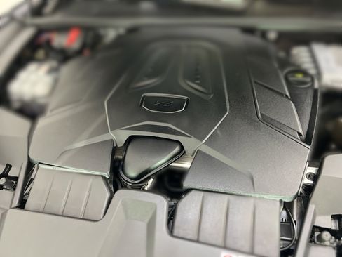 Used 2024 Porsche Cayenne Base image 26