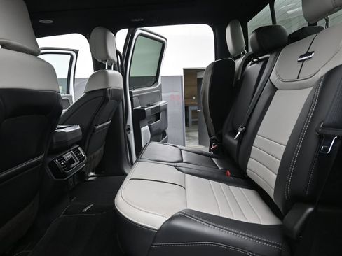 Used 2023 Ford F150 Lightning Platinum AWD/4WD image 25