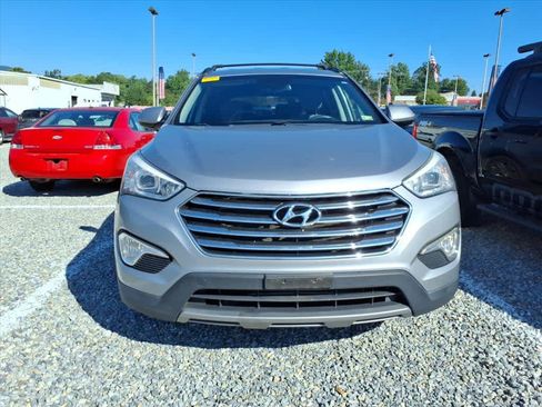 Used 2016 Hyundai Santa Fe SE AWD/4WD image 7