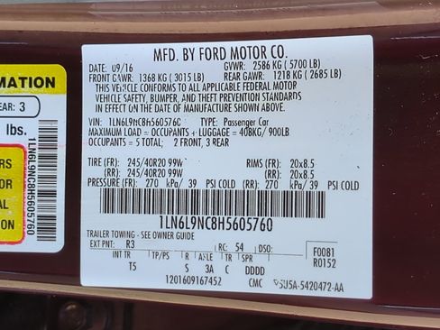 Used 2017 Lincoln Continental Reserve AWD/4WD image 33