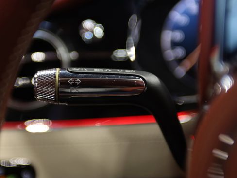 Used 2021 Bentley Continental GT image 18