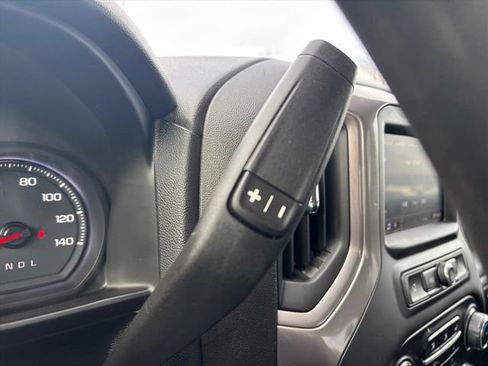 Used 2023 Chevrolet Silverado 2500 Custom w/ Custom Value Package image 18