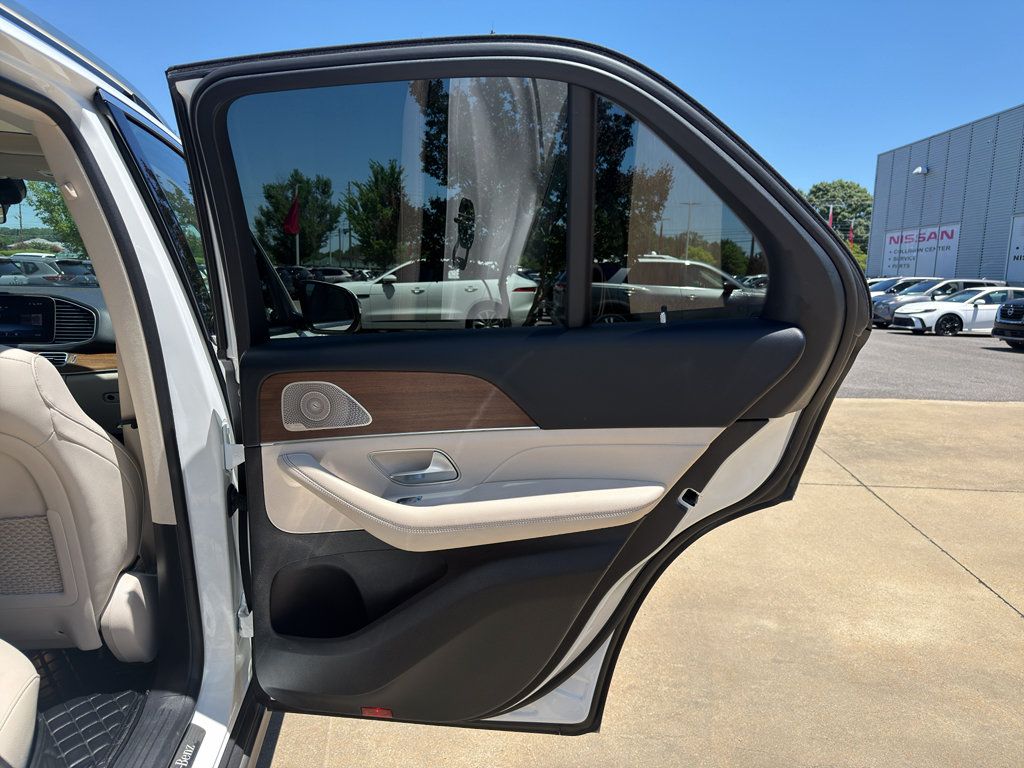 Used 2024 Mercedes-Benz GLE 450 4MATIC image 16