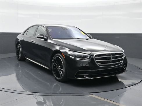 Used 2024 Mercedes-Benz S 500 S 500 image 13