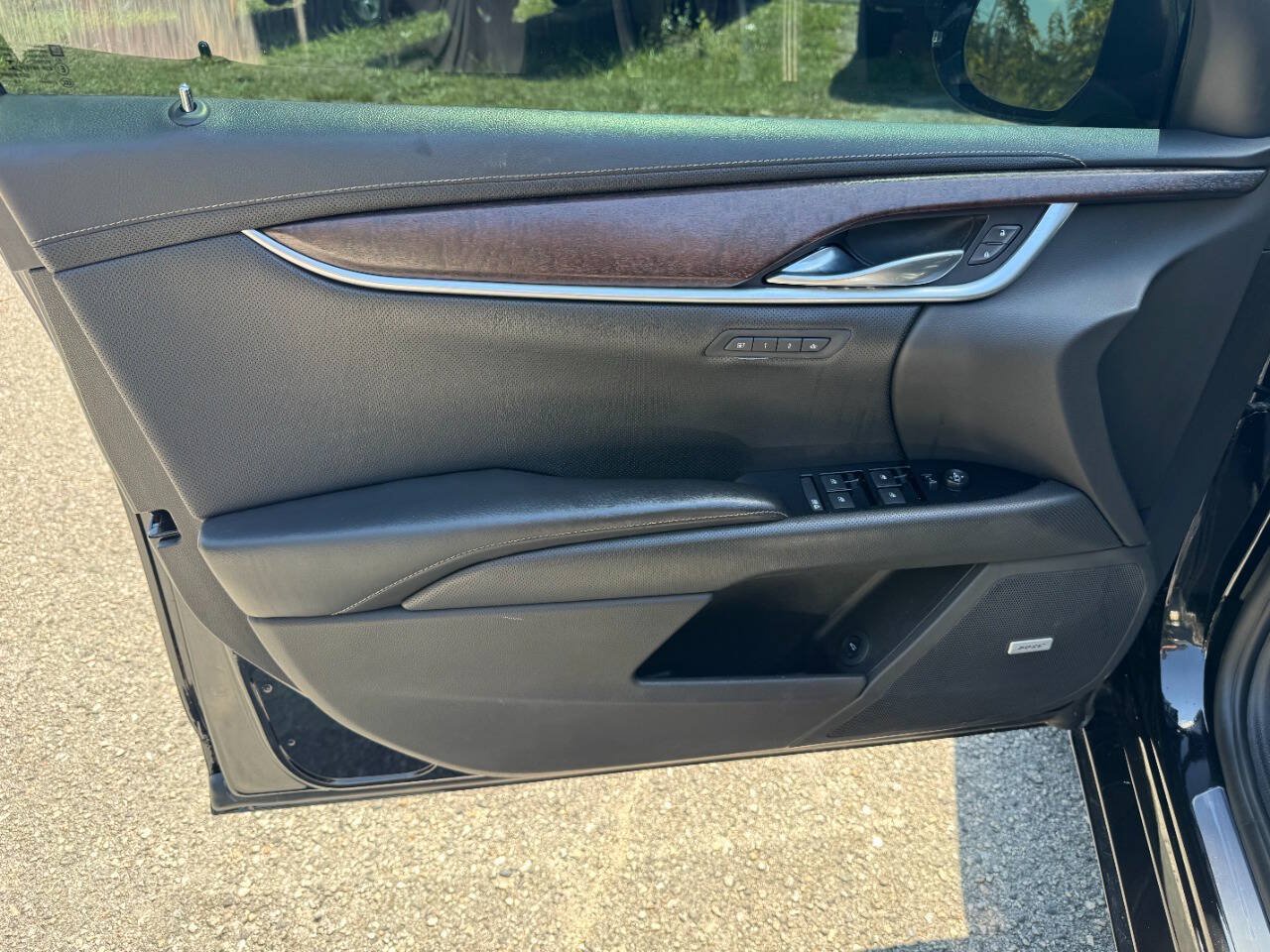Used 2019 Cadillac XTS Luxury FWD image 37