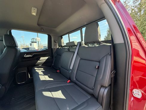 New 2026 GMC Sierra 1500 SLT AWD/4WD image 33